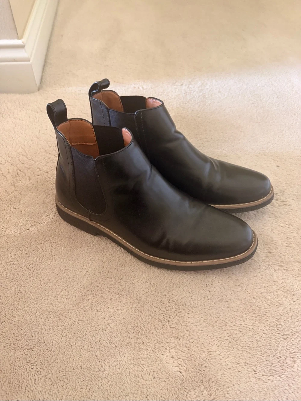 Deer Stags Black Slip-On Dress Boots with Tan Interior
